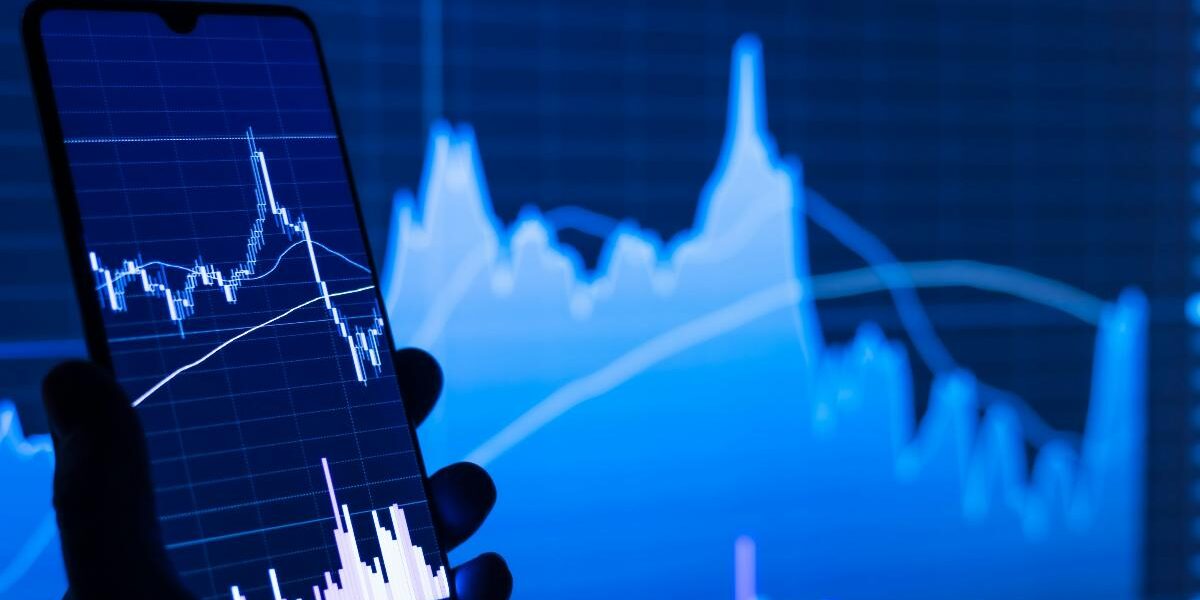 what is an expert advisor